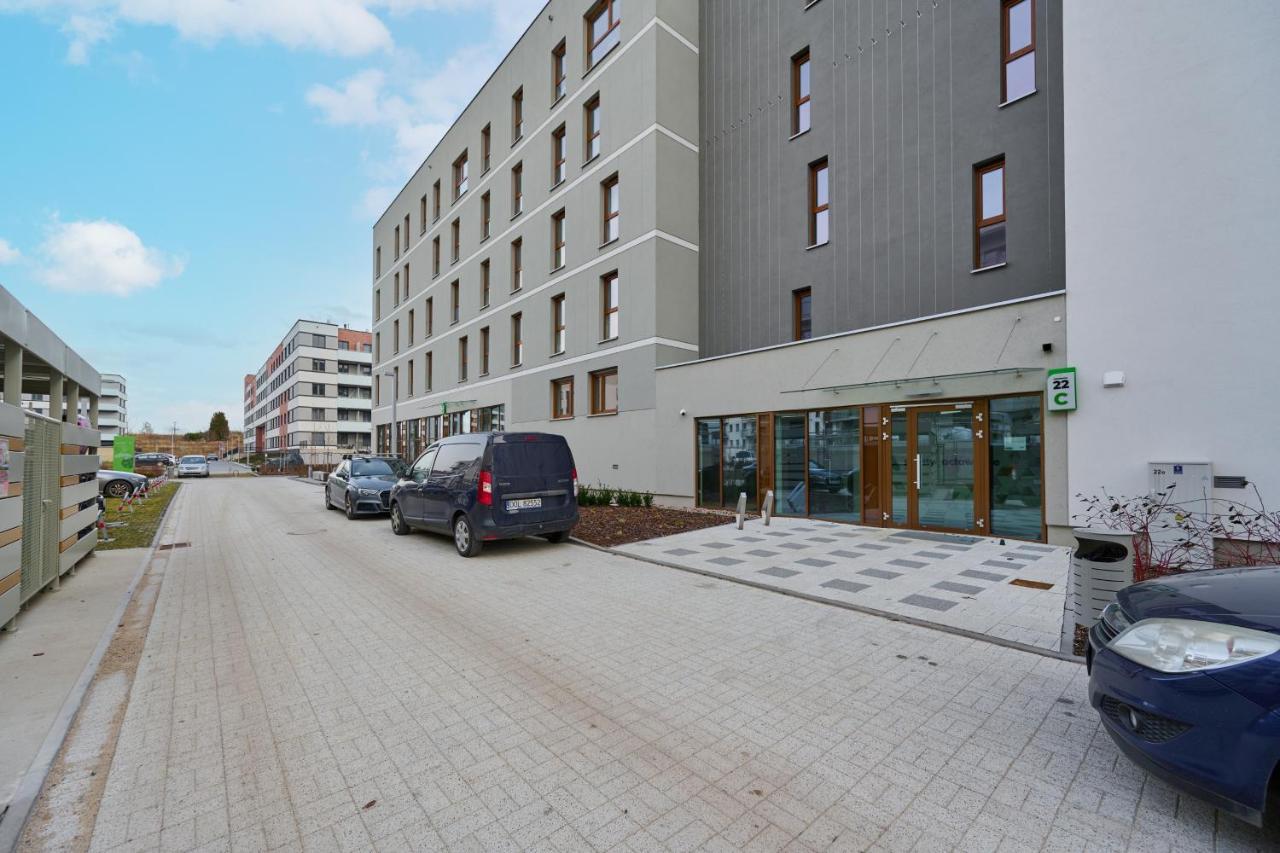 Apartment Wichrowa With Free Garage Wroclaw By Noclegi Renters Breslávia Exterior foto